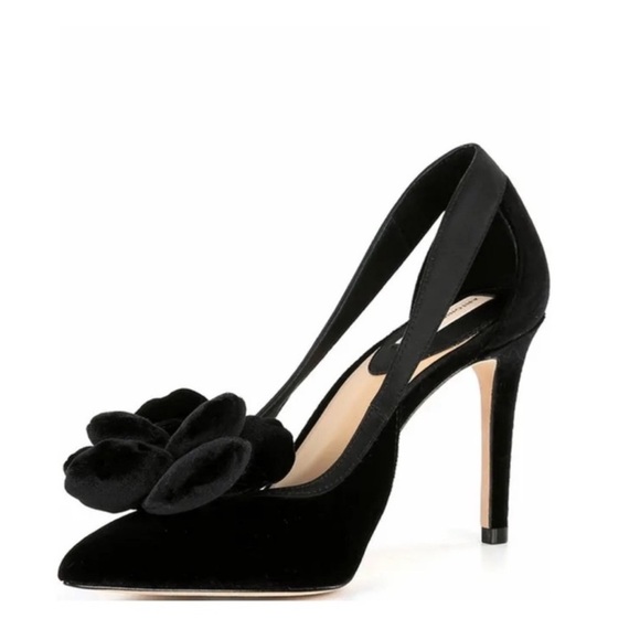 NWT Antonio Melani Ester Velvet Flower Heel Pumps Sz 6,5 (no original box) - Picture 10 of 11